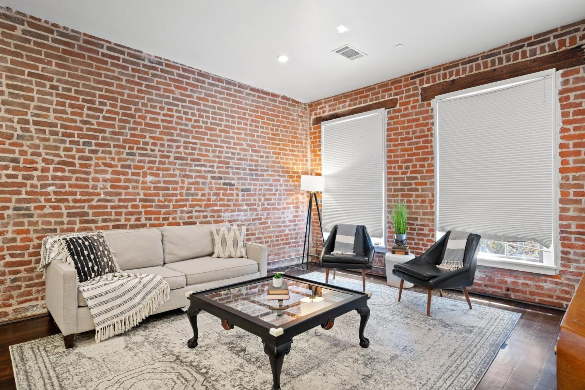 Hotel Charming Cbd 4br On Gravier Near Jazz & Dining *